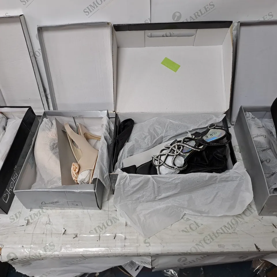APPROXIMATELY 10 PAIRS OF ASSORTED BOXED AND UNBOXED SHOES TO INCLUDE SANDALS, AND TRAINERS 