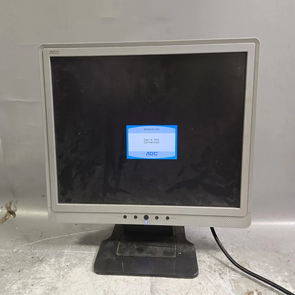AOC LM760 LCD MONITOR 