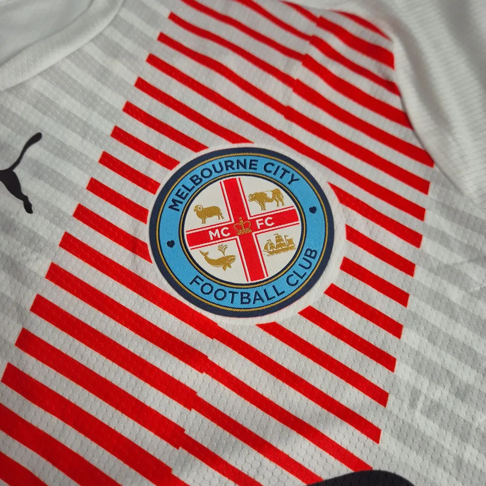 MELBOURNE CITY FC FOOTBALL JERSEY – PUMA OFFICIAL PRODUCT, SIZE M