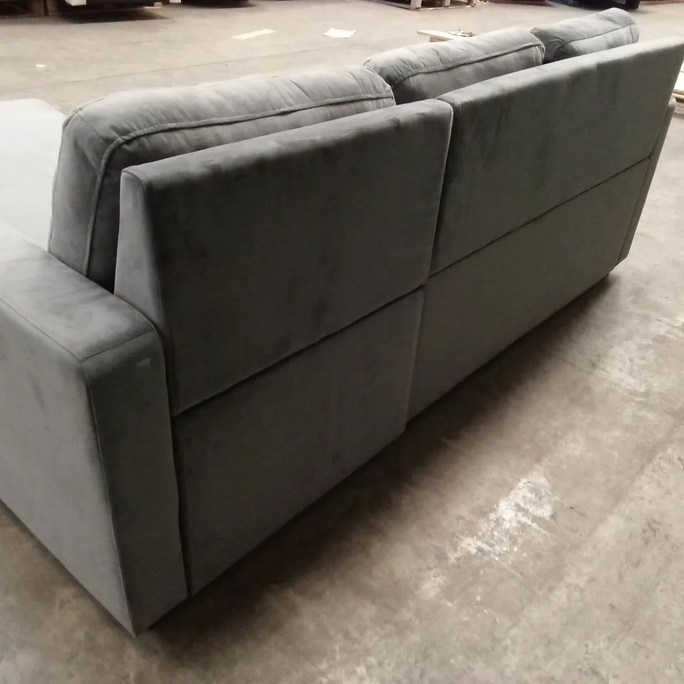 DESIGNER 3 SEATER CHAISE PULL-OUT SOFA BED