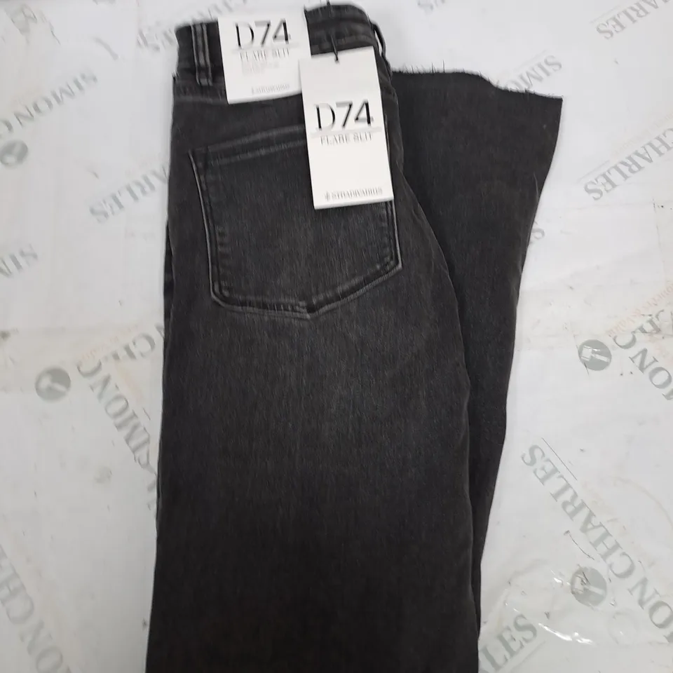 STRADIVARIUS D74 FLARE SLIT DENIM JEANS SIZE 12