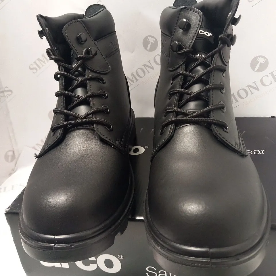 BOXED ARCO ST550 S3 SAFETY BOOTS SIZE 8