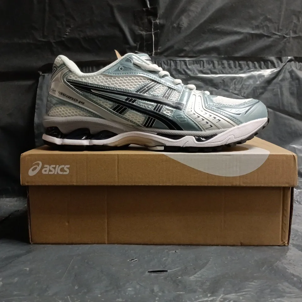 BOXED PAIR OF ASICS GEL-KAYANO 14 TRAINERS IN BLUE/SILVER/BLACK/WHITE SIZE UK 11