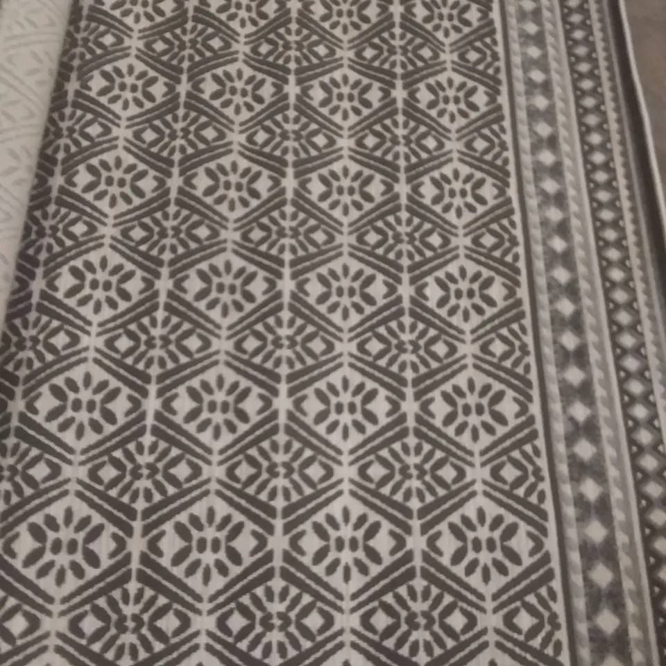 FIGUEROA GREY/BEIGE INDOOR/ OUTDOOR RUG 150X220CM
