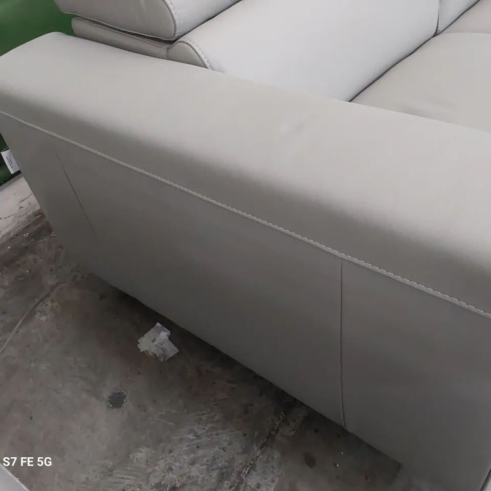 QUALITY ITALIAN DESIGNER ASHLEY THREE SEATER SOFA WITH LEFT HAND POWER RECLINER & ADJUSTABLE HEADRESTS GREY LEATHER 