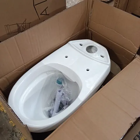 BOXED COMFORT HEIGHT CISTERN & SEAT - WHITE (1 BOX)