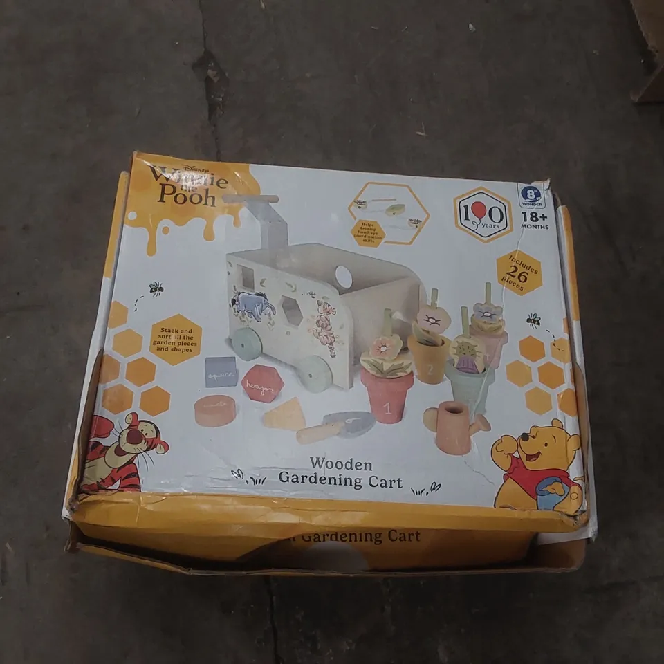 BOXED DISNEY WINNIE THE POOH WOODEN GARDENING CART