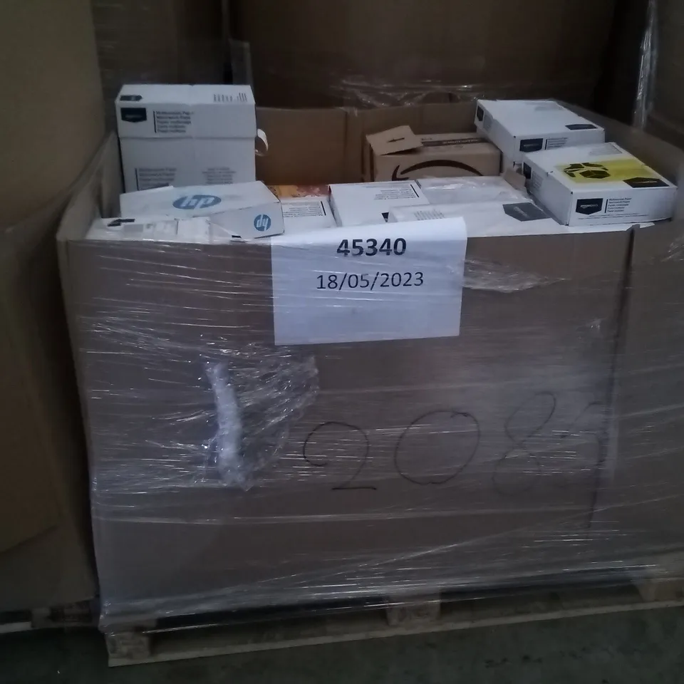PALLET OF ASSORTED A4 PAPER PACKS BY BRANDS INCLUDING HP, AMAZON, D-CONNECT, NAVIGATOR, XEROX