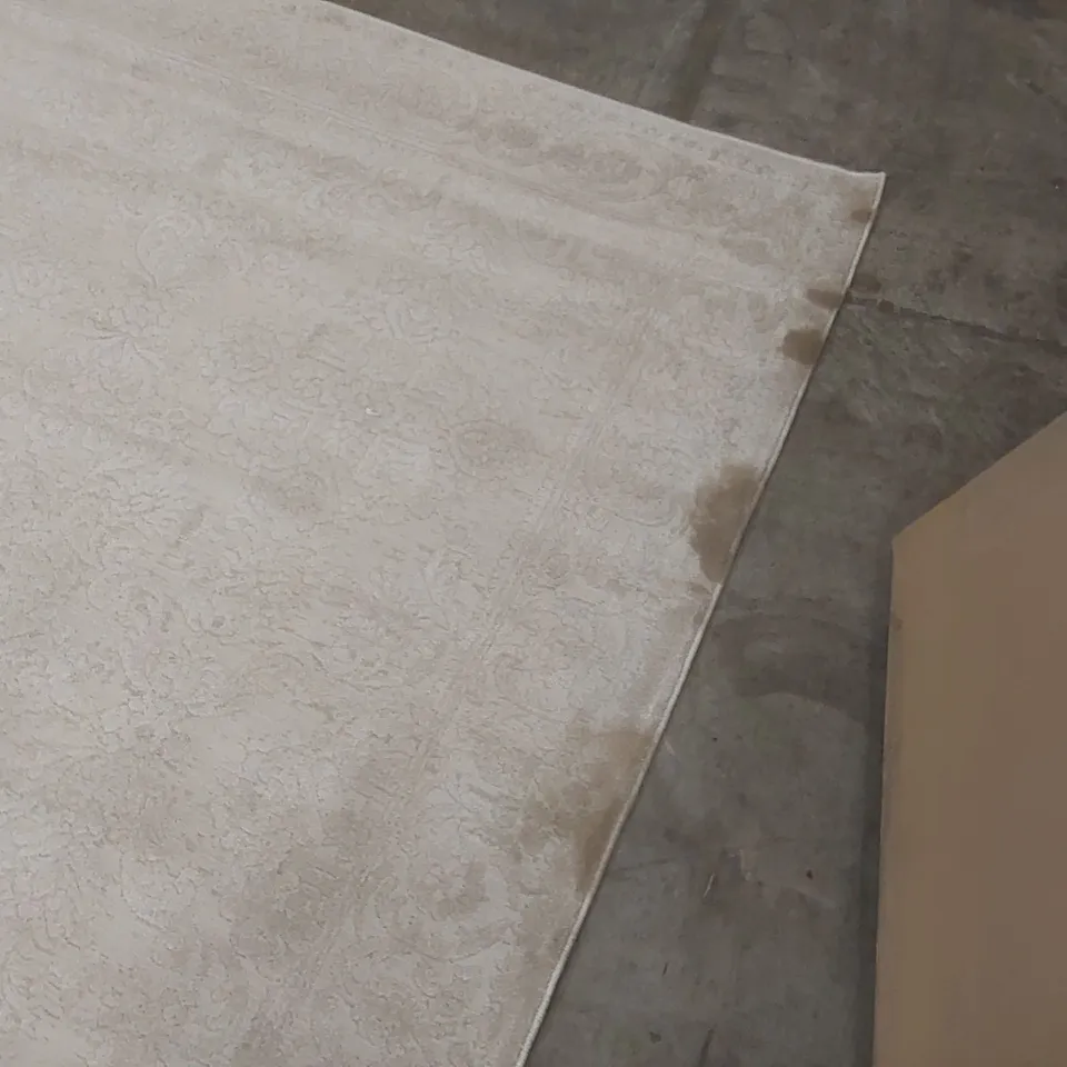 QUALITY DESIGNER AREA RUG - APPROXIMATELY 215 x 155cm