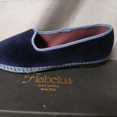 FLADELUS SCARLETT VELVET SLIP-ON SHOES – NAVY, UK 5.5 (EU 38) HANDMADE IN SPAIN