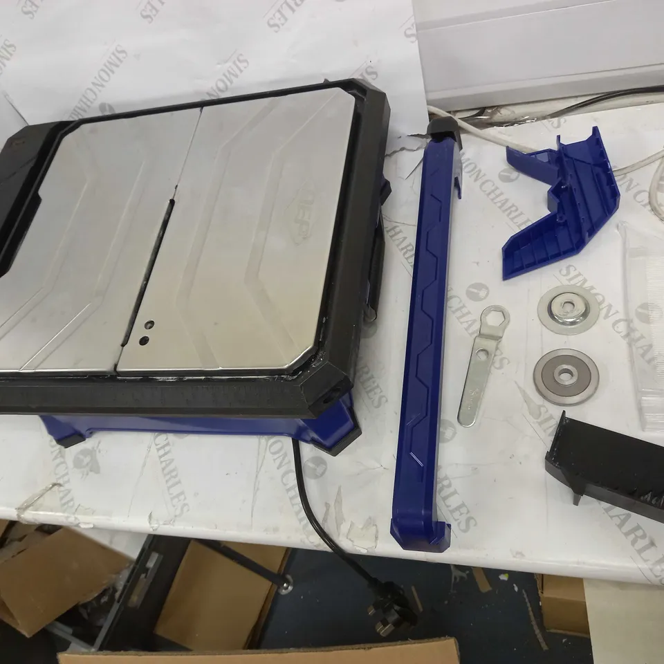 QEP TABLE SAW
