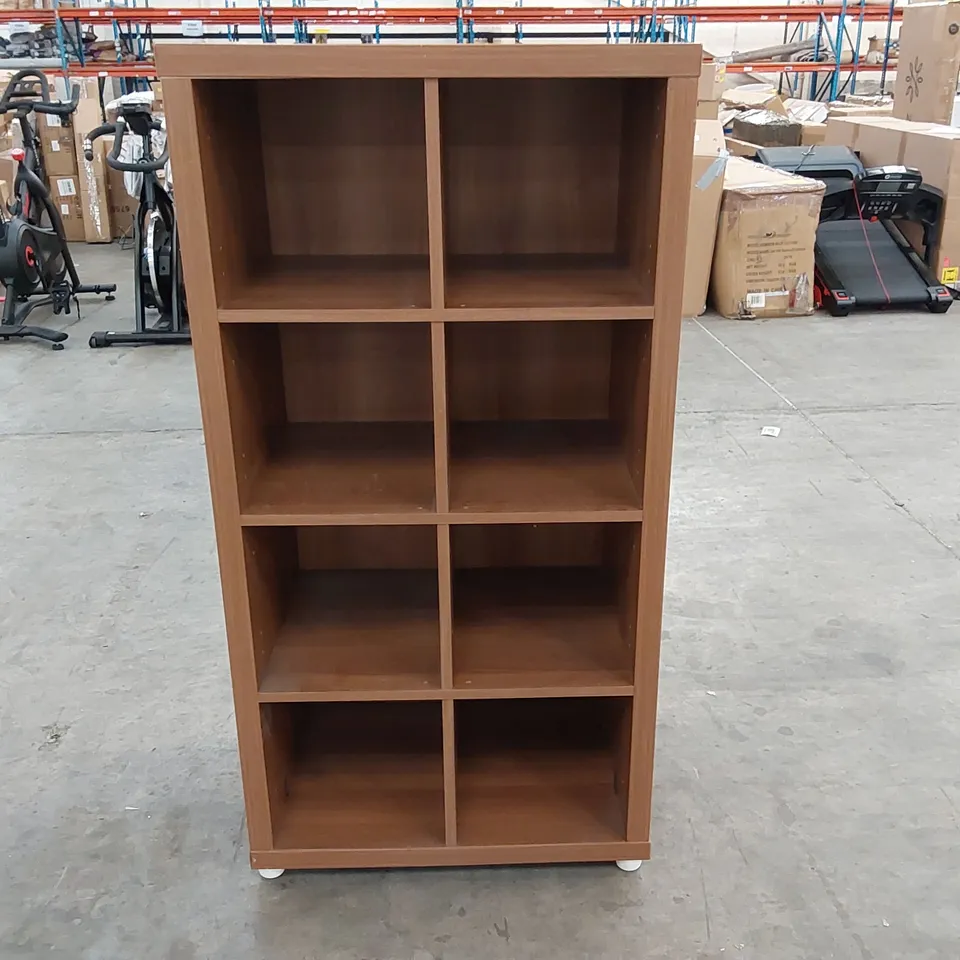 WOODEN BOOKSHELF (1 ITEM)