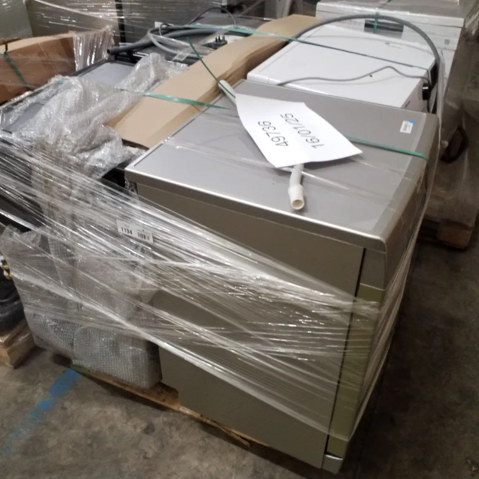 PALLET OF APPROXIMATELY 4 UNPROCESSED RAW RETURN WHITE GOODS TO INCLUDE