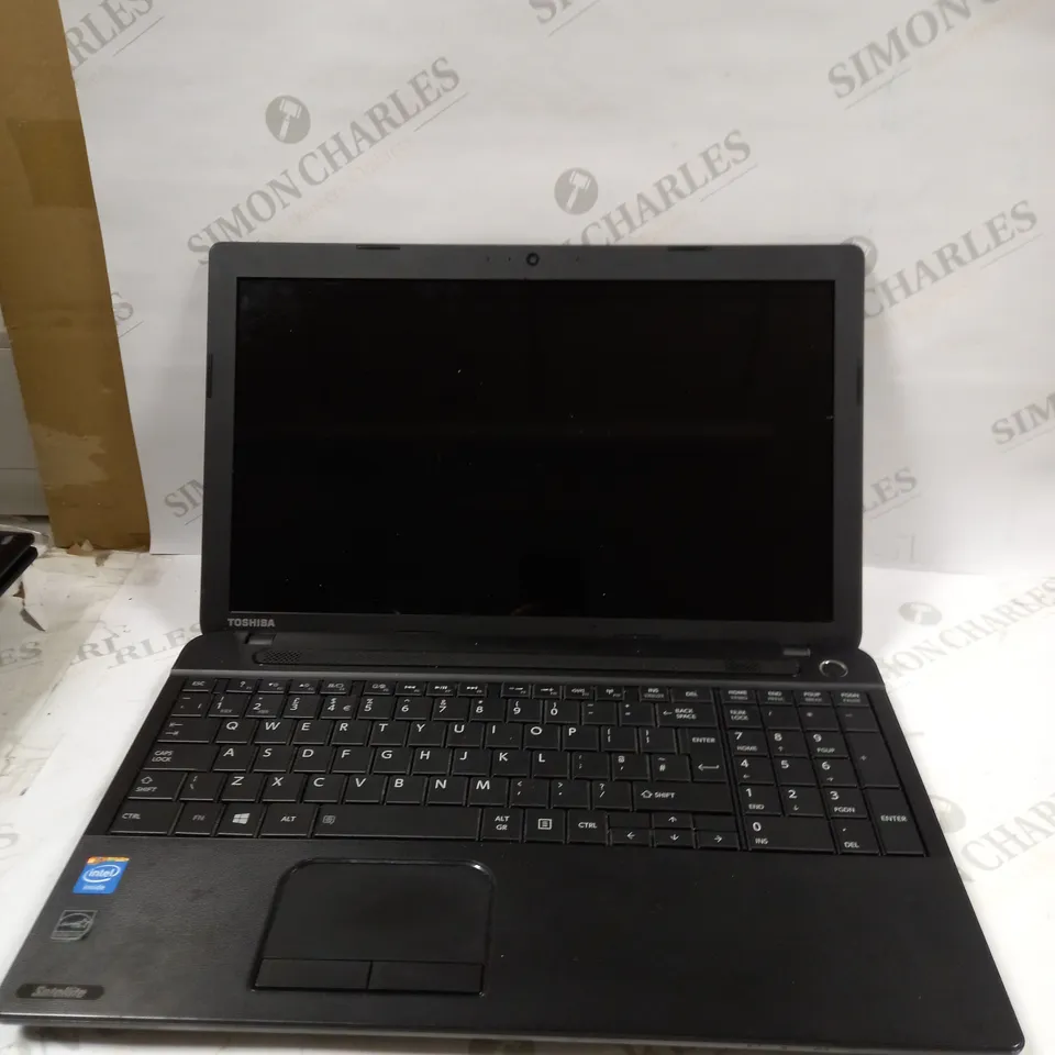 TOSHIBA SATELLITE PRO C50-A-19T LAPTOP
