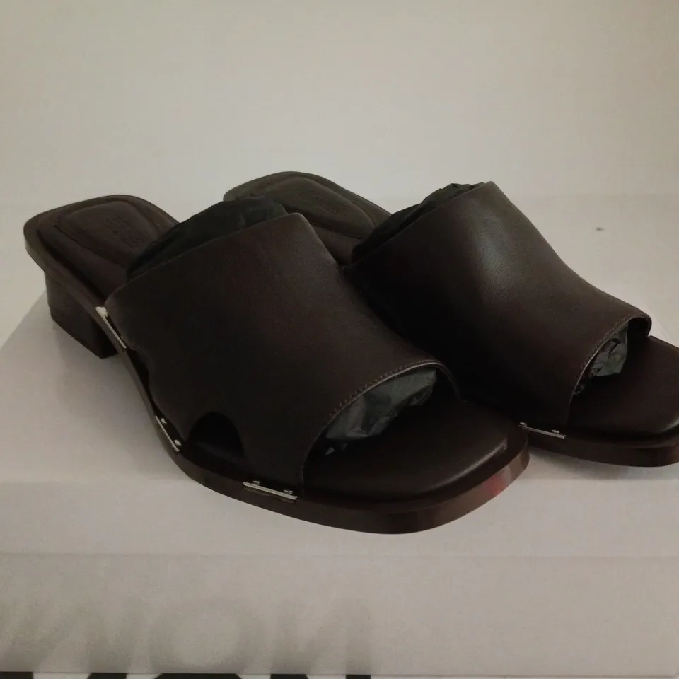 & OTHER STORIES BROWN SHOES SIZE 38 BOXED