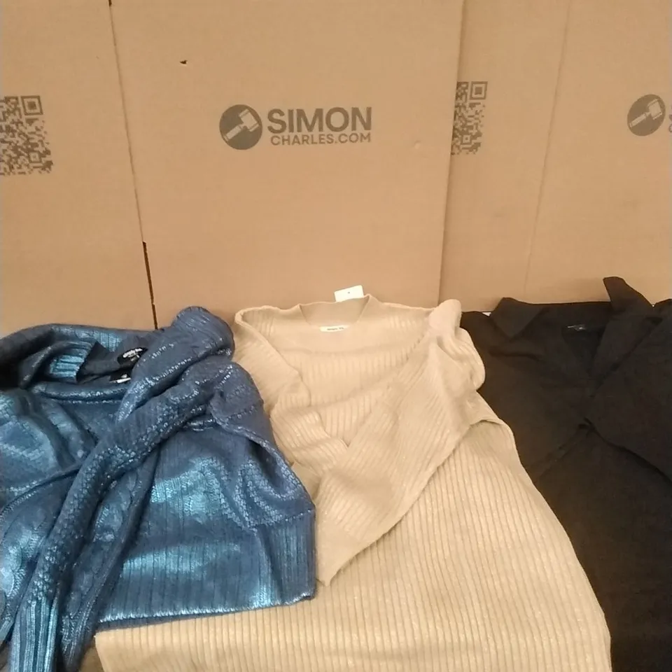 A PALLET TO CONTAIN APPROXIMATELY 90 BRAND NEW DESIGNER WOMEN'S CLOTHES WHICH INCLUDE;JD WILLIAMS JUMPERS, DRESSES, TOPS ETC
