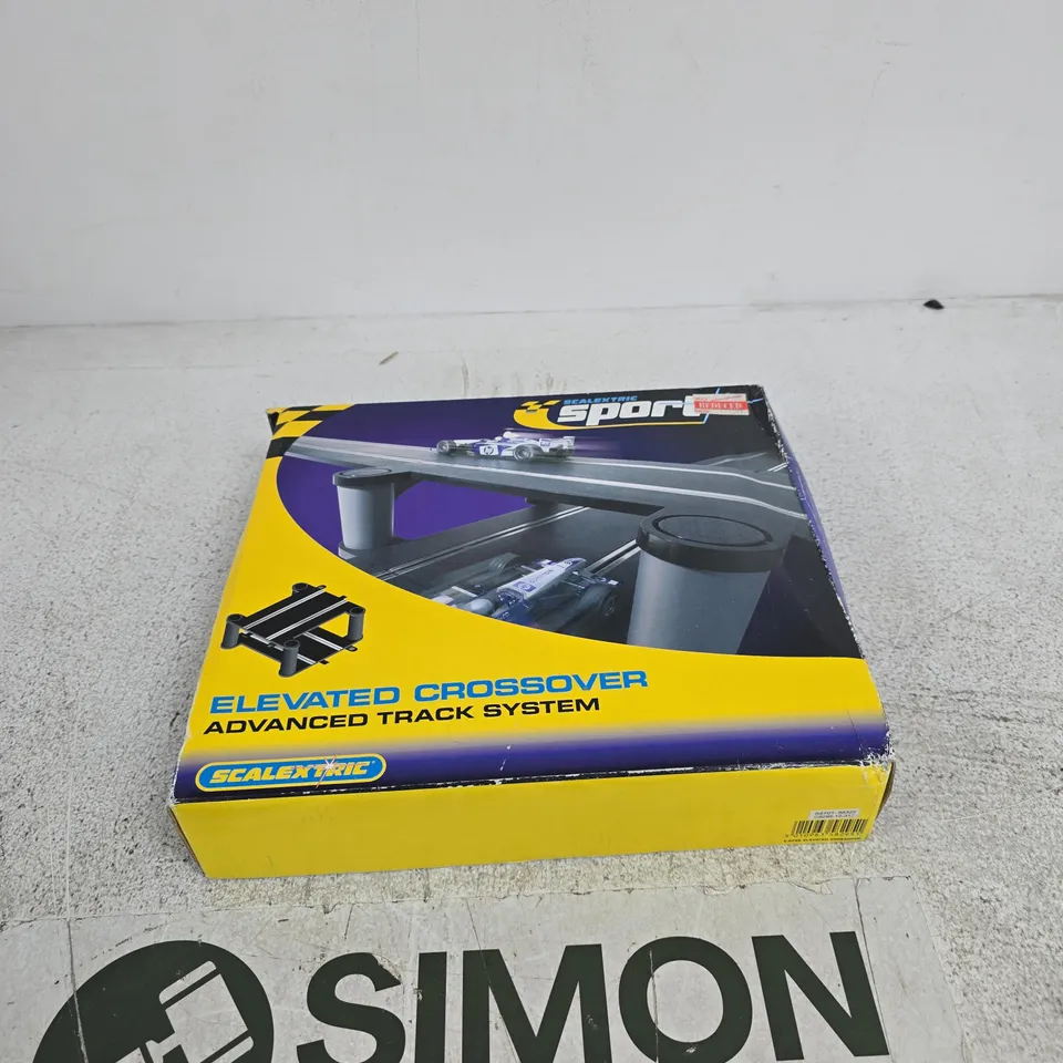 SCALEXTRIC ELEVATED CROSSOVER ADVANCED TRACK SYSTEM – BOXED