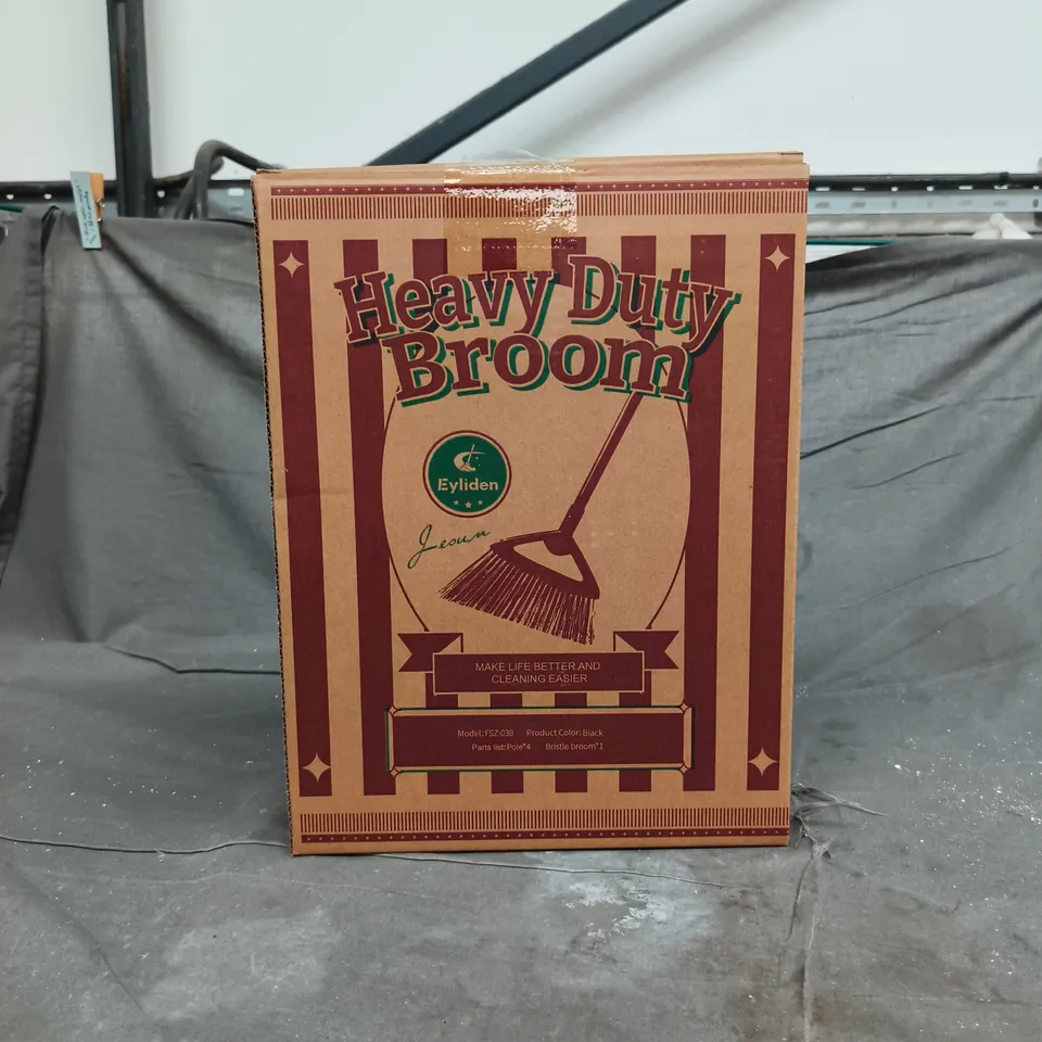 EYLIDEN HEAVY DUTY BROOM BLACK BOXED