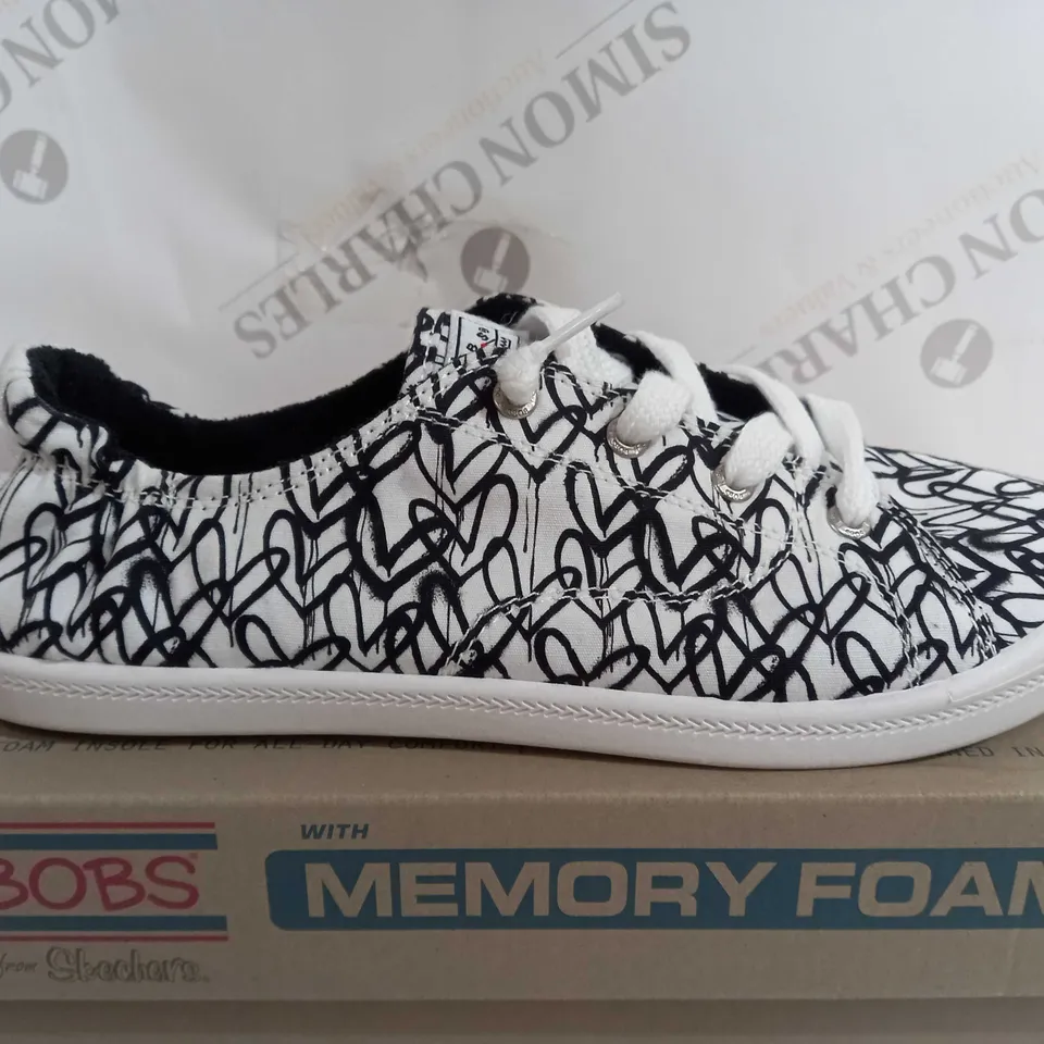 BOBS BY SKETCHERS TRAINERS VEGAN - WOMENS 7