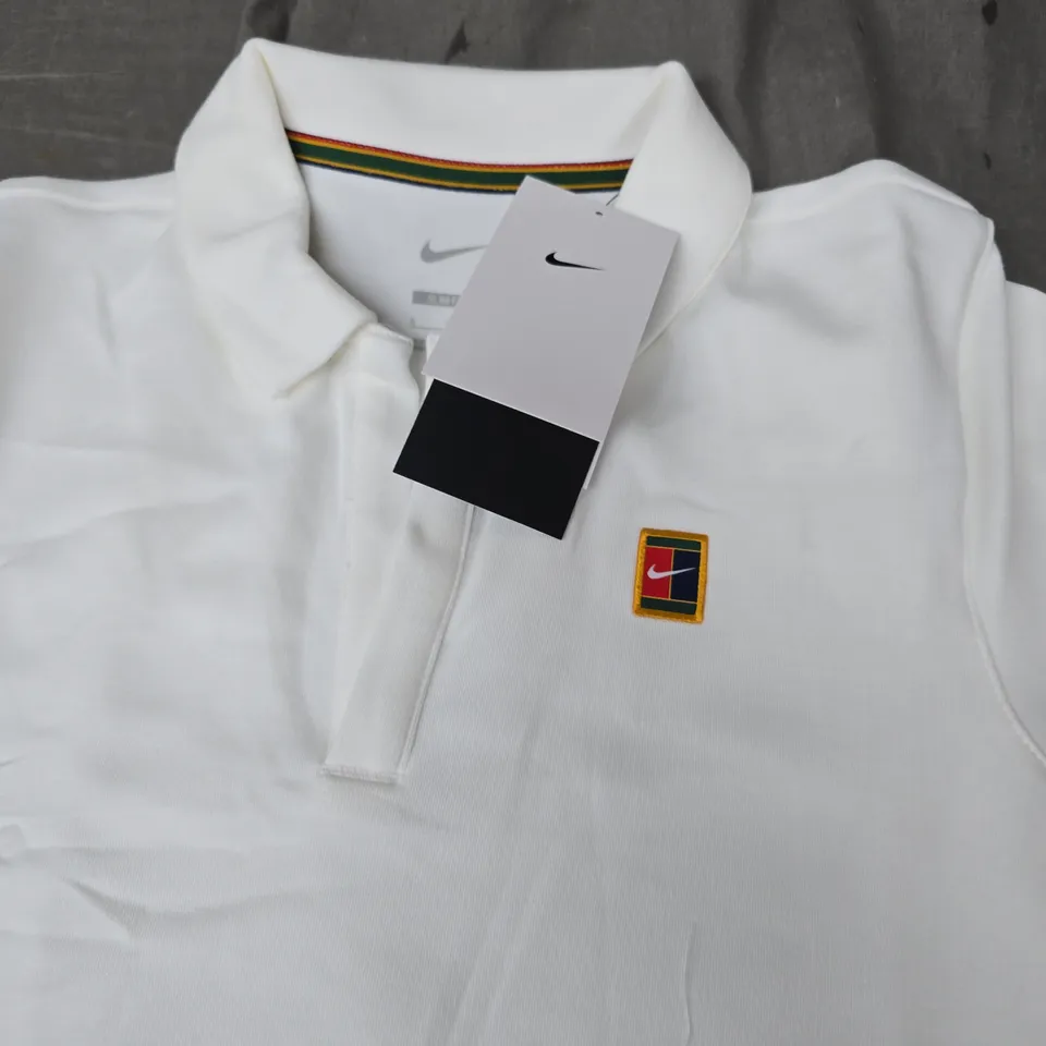 WOMENS NIKE POLO CROP SHIRT - SIZE SMALL