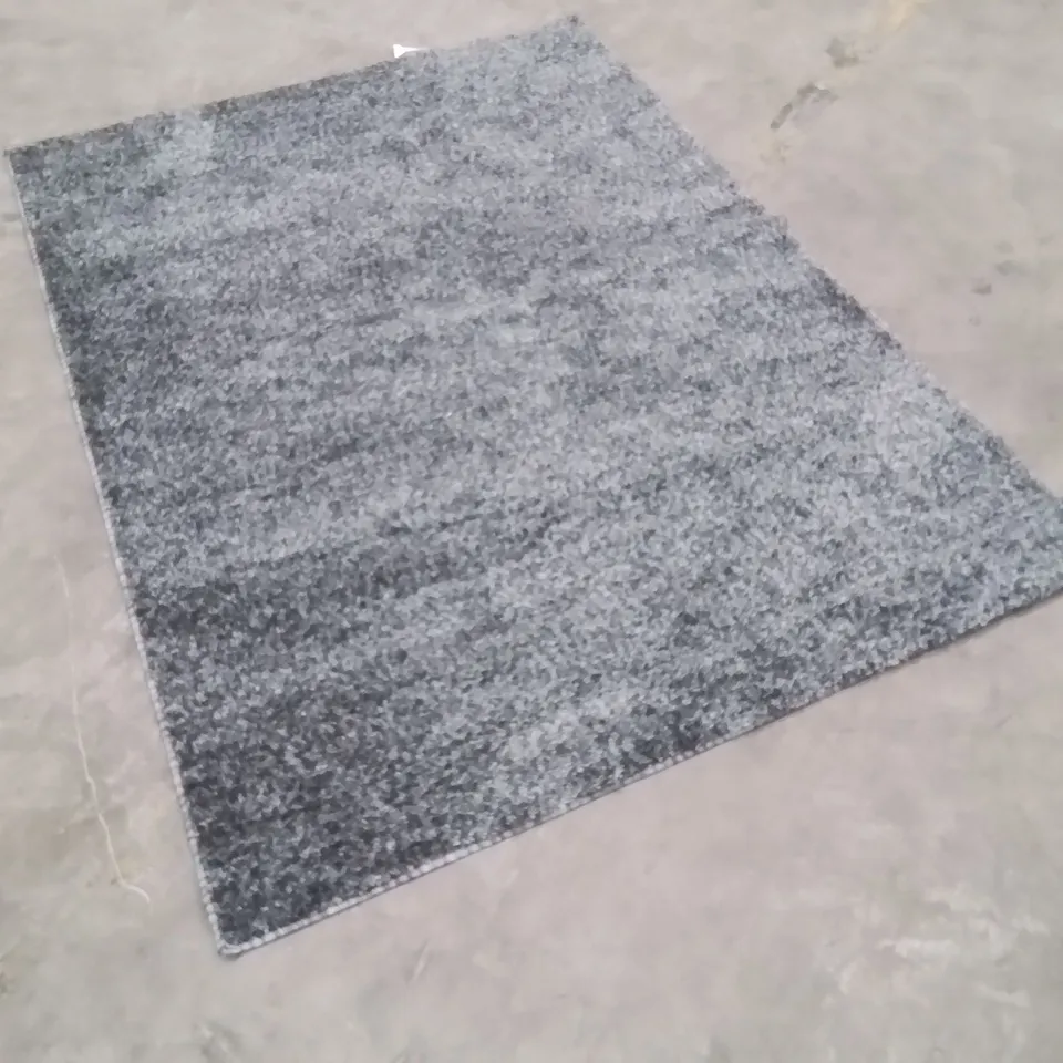 QUALITY DESIGNER AREA RUG - APPROXIMATELY 170X120CM