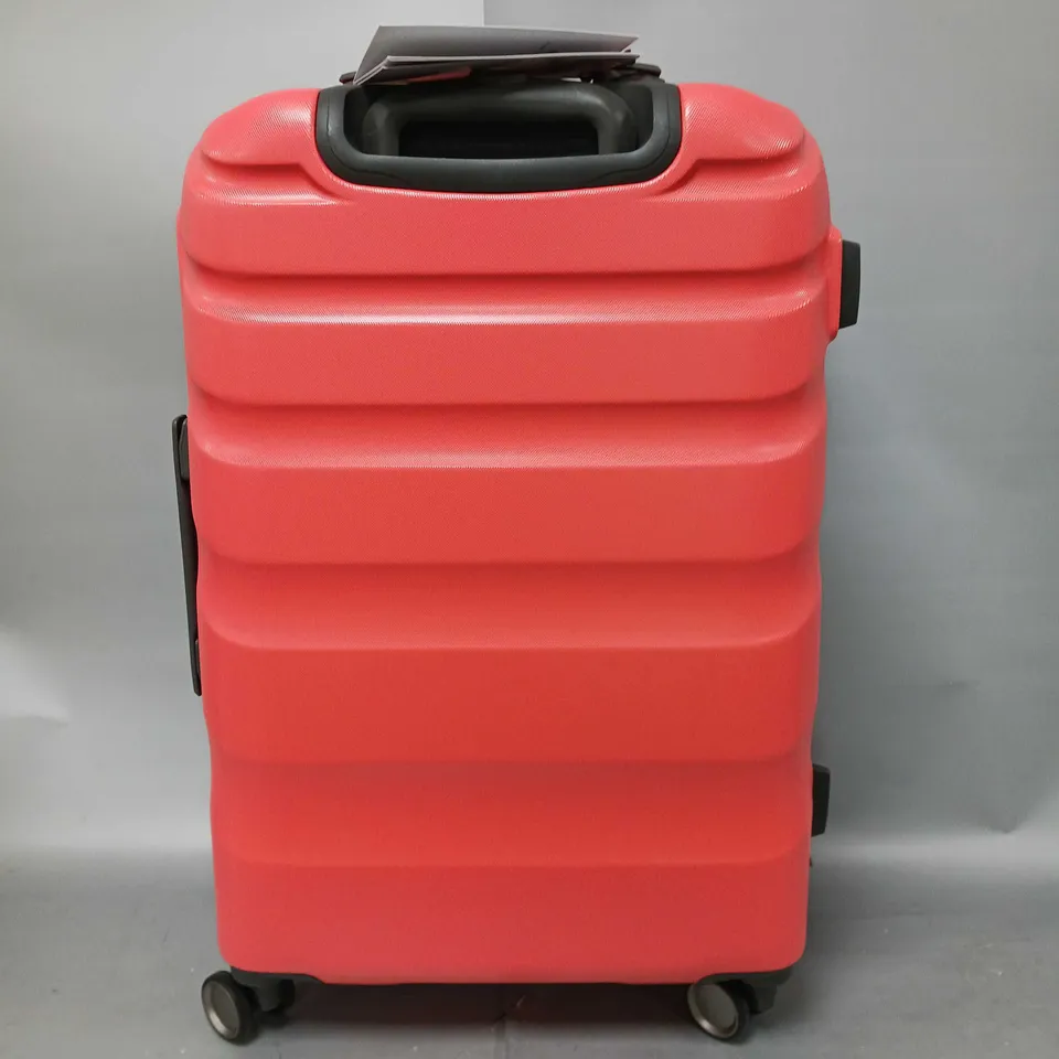 BALI 8 WHEEL HARDSHELL MEDIUM SUITCASE RED RRP £89.99