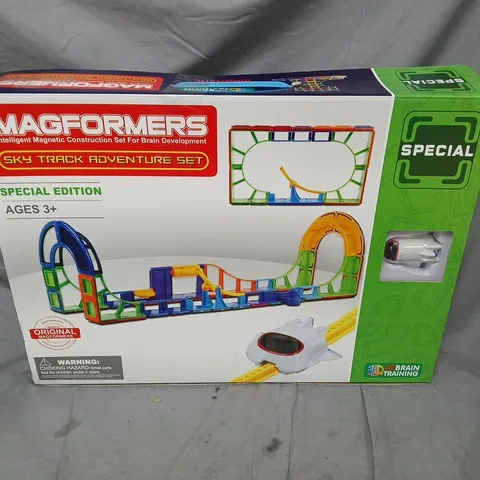 MAGFORMERS SKY TRACK ADVENTURE SET – SPECIAL EDITION (AGES 3+)