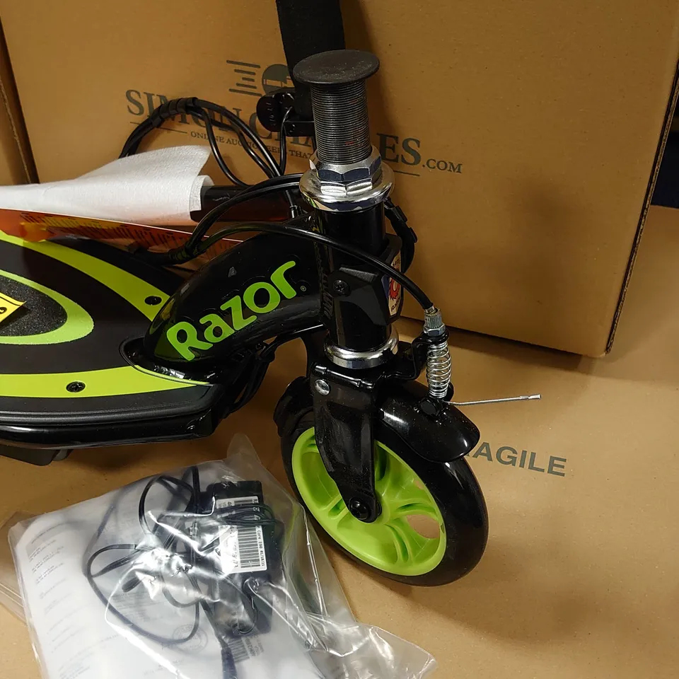 RAZOR POWERCORE E90 SCOOTER GREEN RRP £179.99