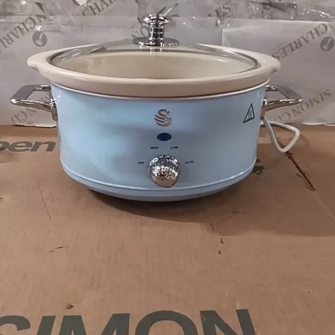 BOXED SWAN RETRO RANGE SLOW COOKER BABY BLUE - SF17021BLN
