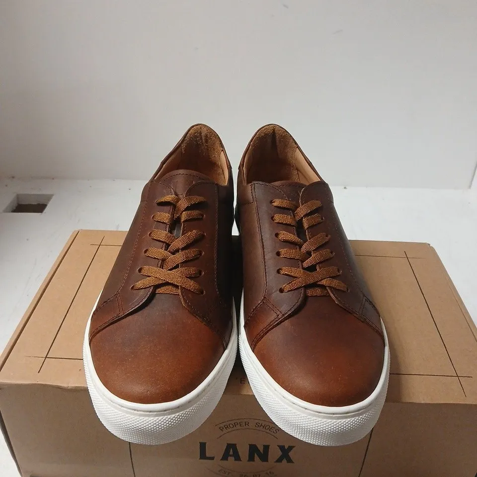 BOXED PAIR OF LANX BROWN LEATHER TRAINERS – UK 10.5