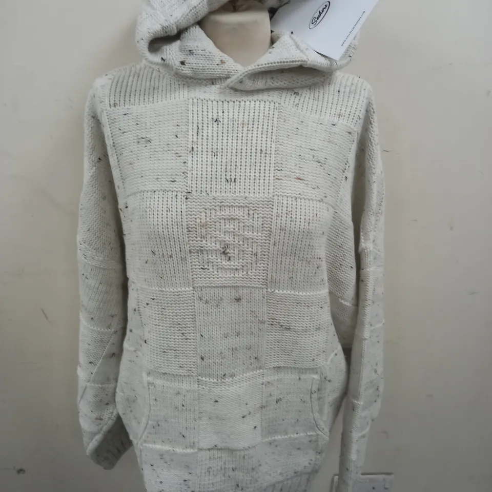 SISTER SEEKERS COMMUNION CHECK KNIT HOODIES - XL