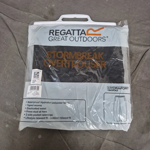 BAGGED REGATTA HYDRAFORT 5000 STORMBREAK OVERTROUSERS IN BLACK - UK MEDIUM