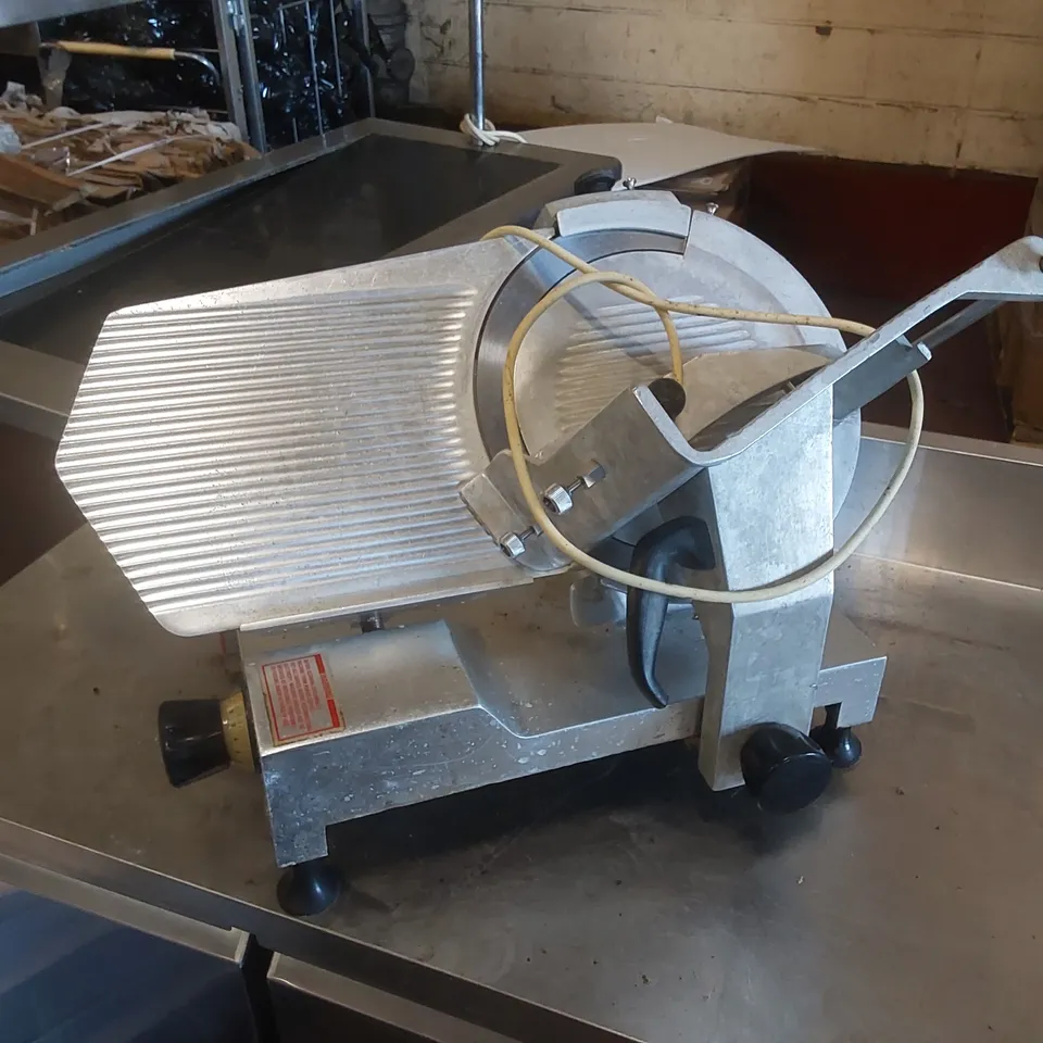 OMEGA BF350 MEAT SLICING MACHINE 