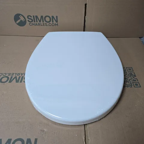 PIPISHELL TOILET SEAT PIBTC03 BOXED