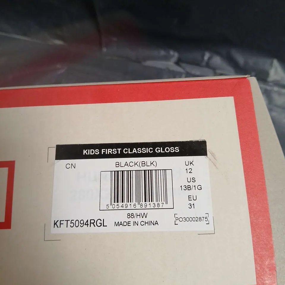 HUNTER KIDS FIRST CLASSIC GLOSS BLACK WELLINGTON BOOTS – UK 12 (BOXED)