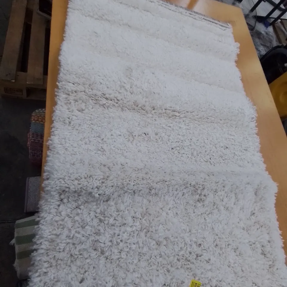 LAMASIII SHAGGY CREAM RUG