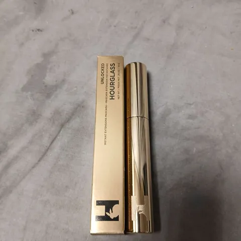 HOURGLASS UNLOCKED MASCARA β INSTANT EXTENSIONS MASCARA - ULTRA BLACK
