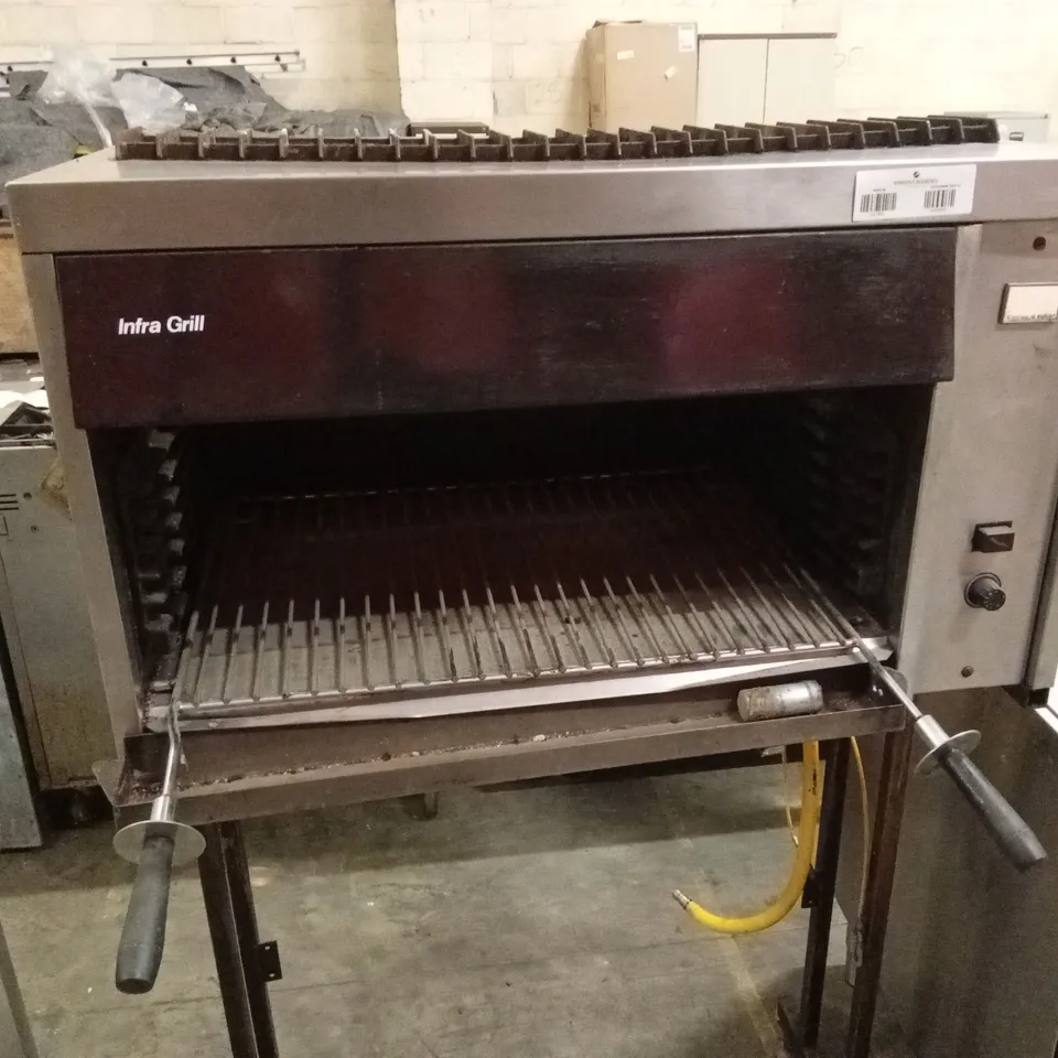 MOORWOOD VULCAN INFRAGRILL NATURAL GAS SALAMANDER GRILL ON STAND