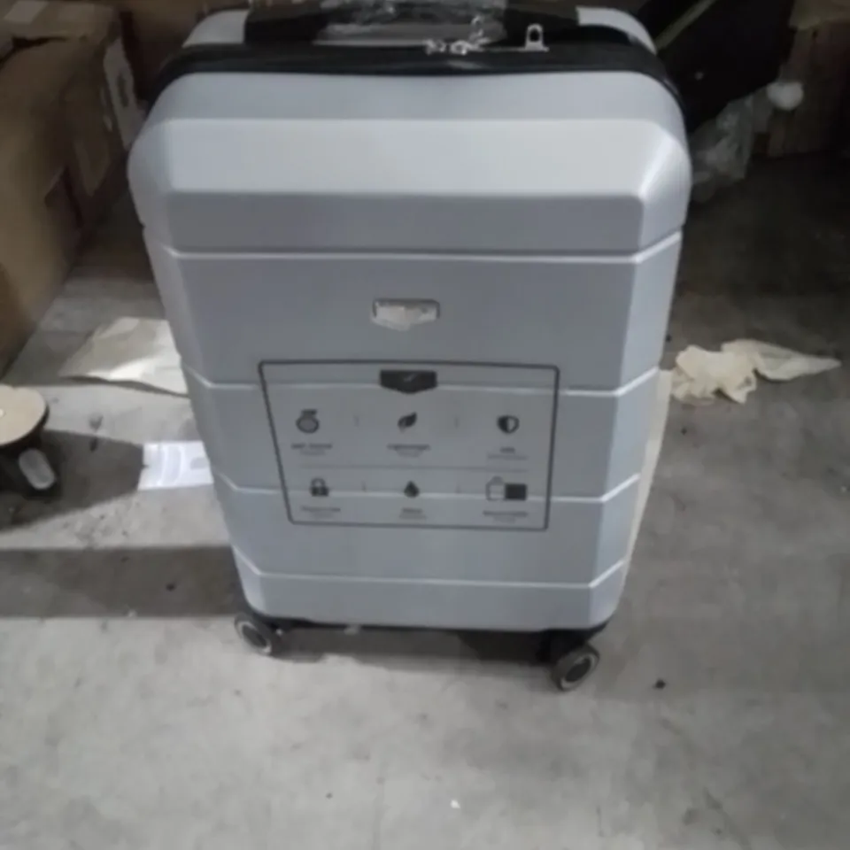 LUGG TRAVEL SUITCASE SILVER