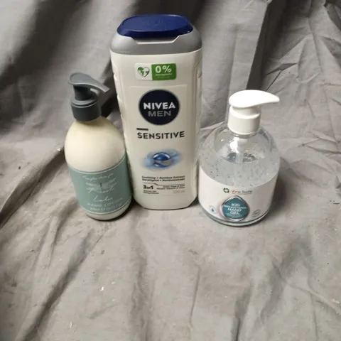 APPROXIMATELY 15 ASSORTED HEALTH AND BEAUTY ITEMS INCLUDING NIVEA MEN 3 IN 1 SHOWER GEL, HAND LOTION AND HAND SANITIZER