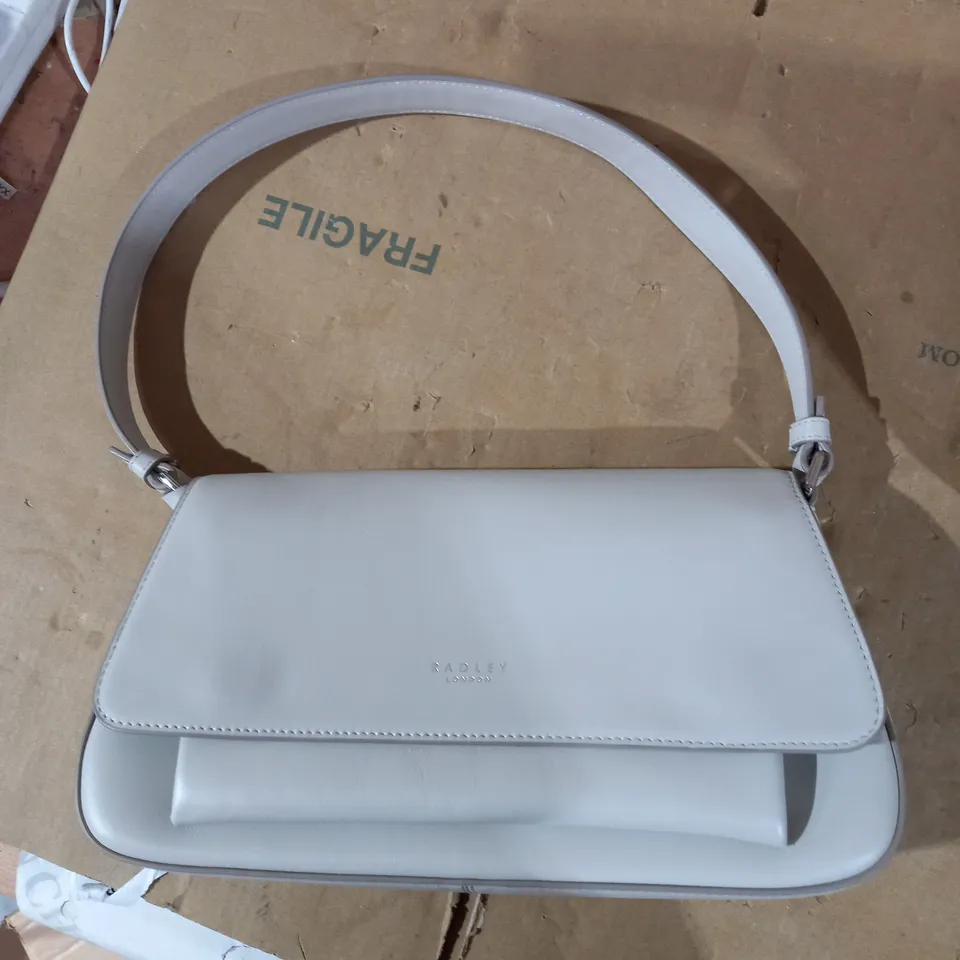 RADLEY GREY/PINK SHORT STRAP HANDBAG