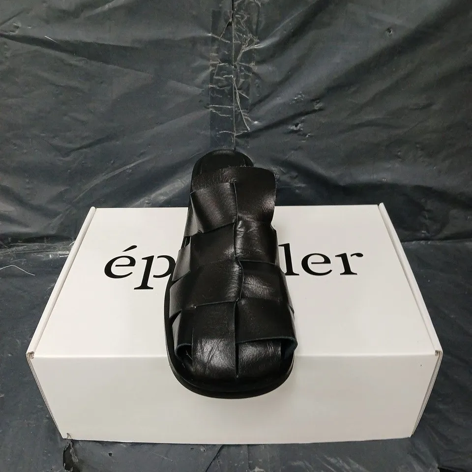 BOXED PAIR OF EPINGLER CUBE HEEL ALL BLACK SIZE 40