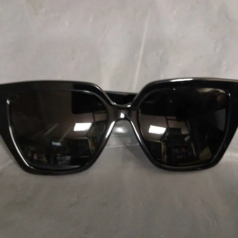 BOXED PAIR OF DOLCE & GABBANA BLACK FRAMED GLASSES