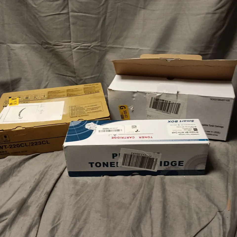 BOX OF APPROXIMATELY 10 ASSORTED TONER PRODUCTS