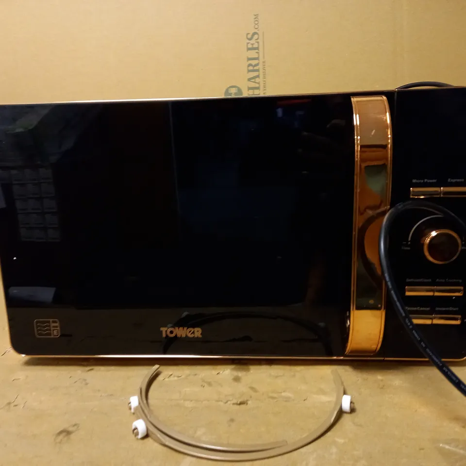 TOWER 800W DIGITAL MICROWAVE 