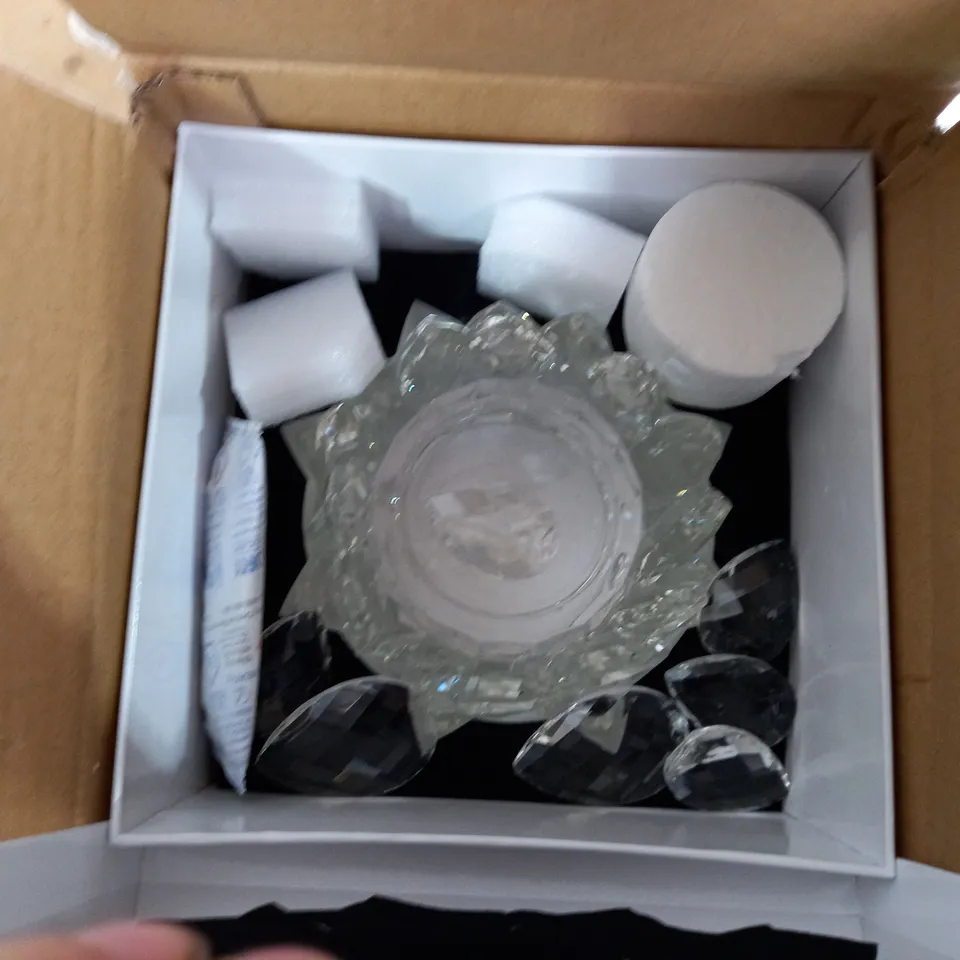 JM BY JULIEN MACDONALD LOTUS FLOWER CANDLE HOLDER IN GIFT BOX