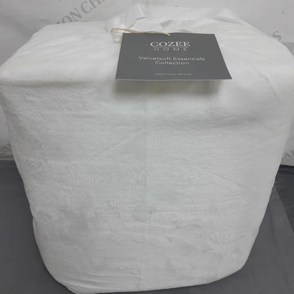 COZEE HOME VELVET ESSENTIALS UNKNOW SIZE 
