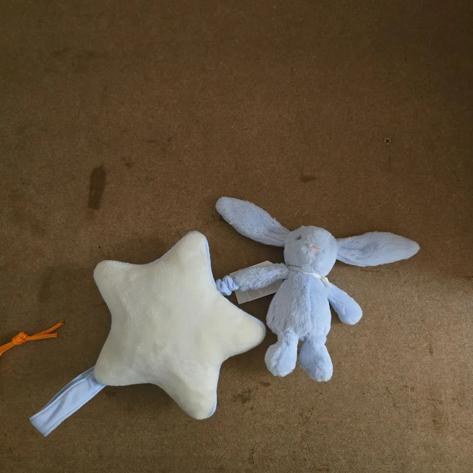JELLYCAT LONDON BASHFUL BUNNY & STAR PLUSH TOYS WITH BLUE DRAWSTRING BAG