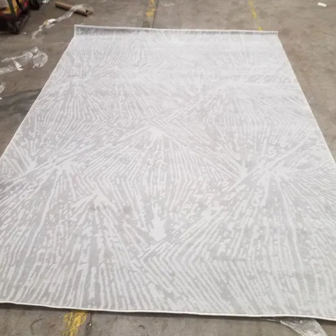 QUALITY DESIGNER AREA RUG - APPROXIMATELY  290X200CM