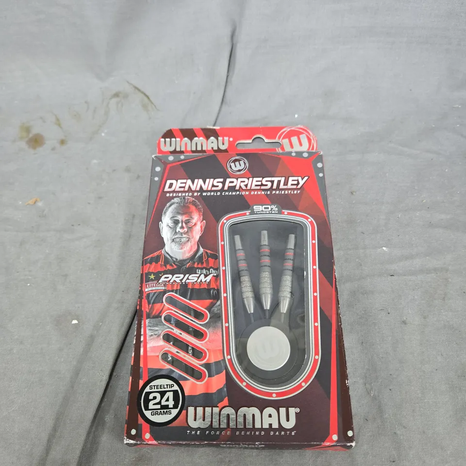 WINMAU DENNIS PRIESTLEY DARTS SET – 3 X 24G STEEL TIP